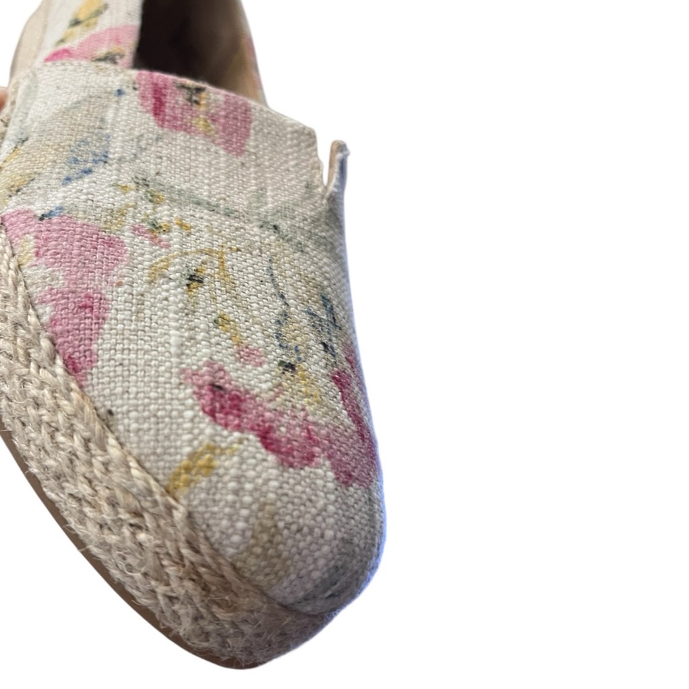 ☀️ b.o.c. Cream and Pink Espadrille Flats with Floral Accents - Picture 12 of 15